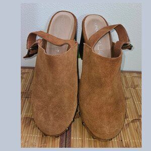 Apology Leather Clog, brown Suede